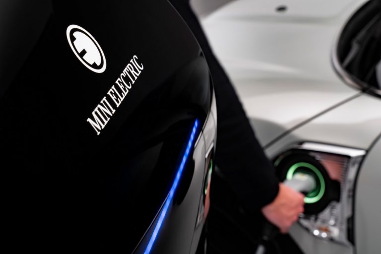 Mini Countryman 2020: immagini ufficiali