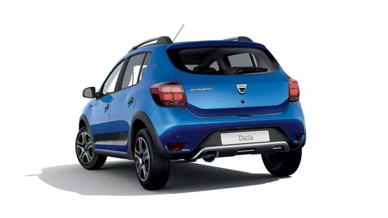 Dacia, la gamma 15th Anniversary: immagini ufficiali