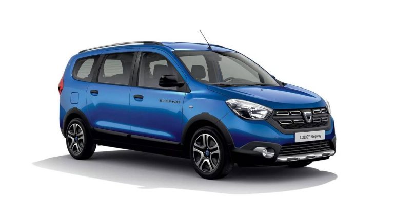 Dacia, la gamma 15th Anniversary: immagini ufficiali
