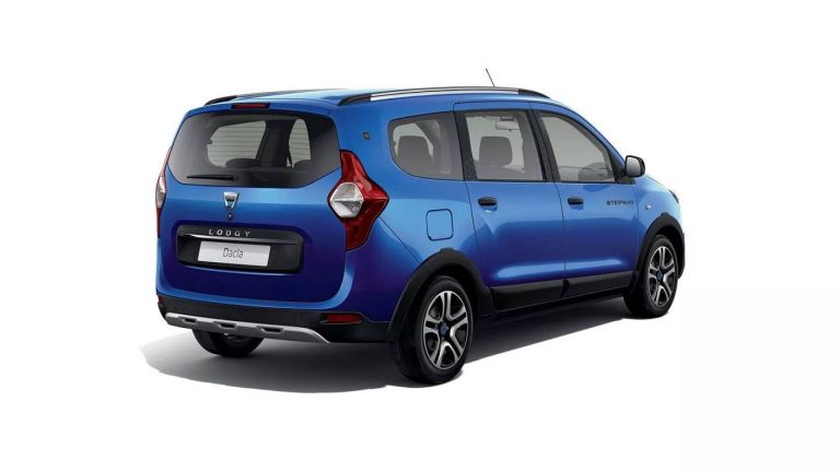 Dacia, la gamma 15th Anniversary: immagini ufficiali