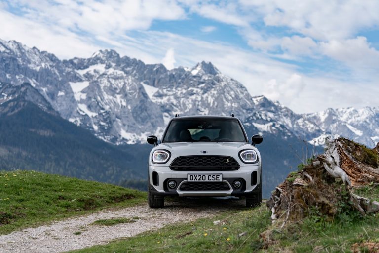Mini Countryman 2020: immagini ufficiali