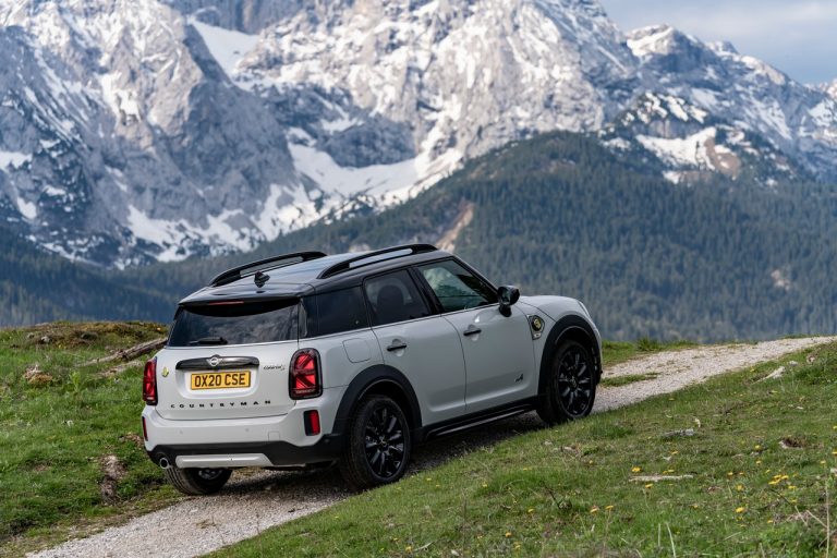 Mini Countryman 2020: immagini ufficiali
