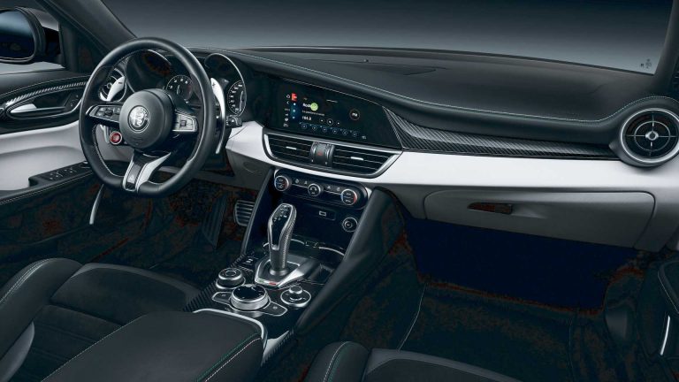Alfa Romeo Giulia Quadrifoglio MY20