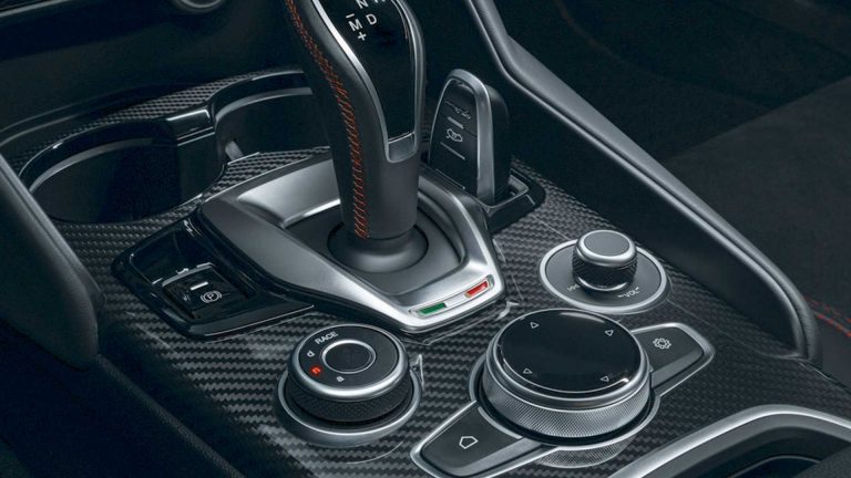 Alfa Romeo Stelvio Quadrifoglio MY20