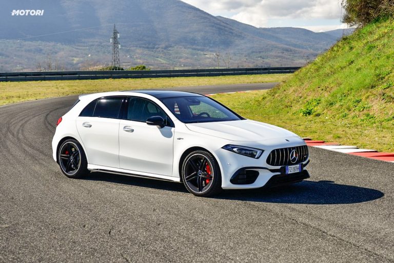 Mercedes Classe A 45 AMG S: la prova su strada e in pista