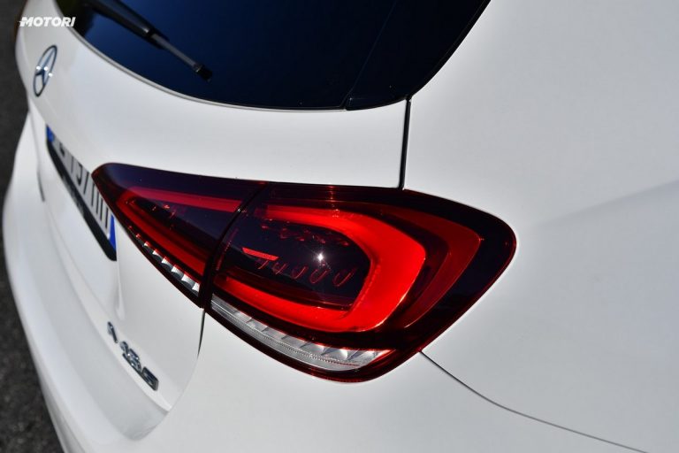 Mercedes Classe A 45 AMG S: la prova su strada e in pista