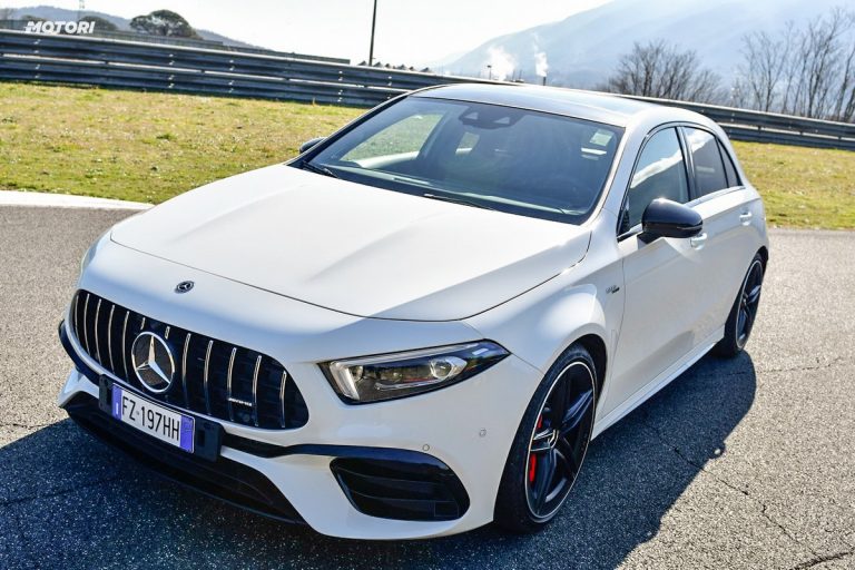 Mercedes Classe A 45 AMG S: la prova su strada e in pista