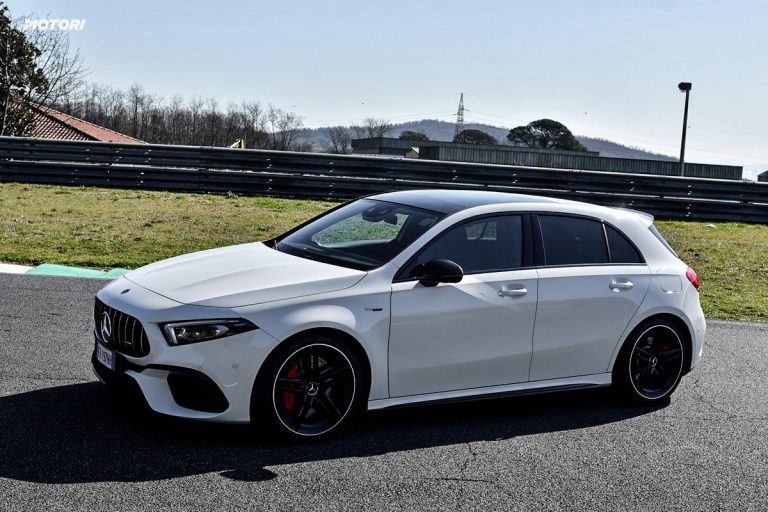 Mercedes Classe A 45 AMG S: la prova su strada e in pista