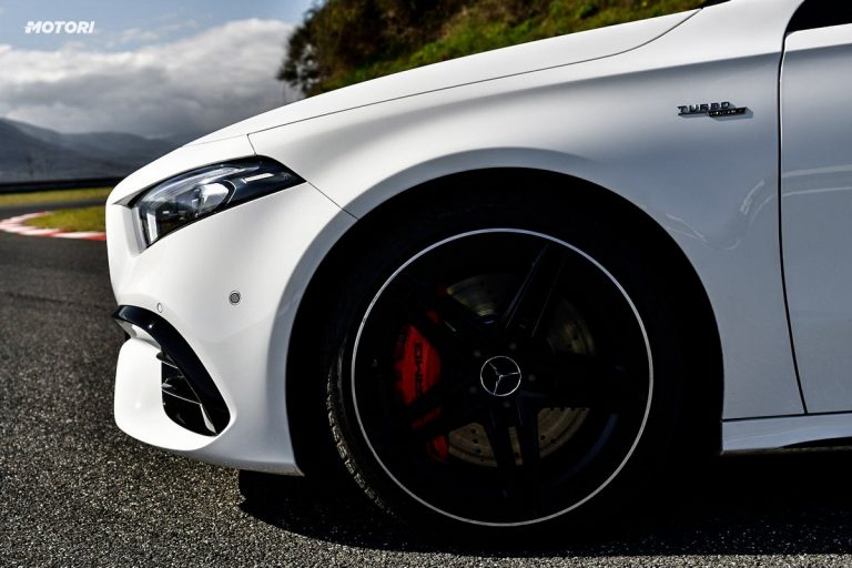 Mercedes Classe A 45 AMG S: la prova su strada e in pista