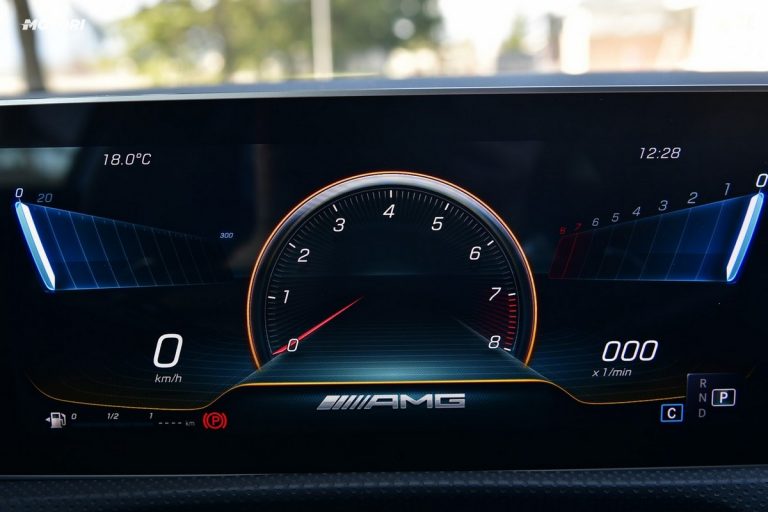 Mercedes Classe A 45 AMG S: la prova su strada e in pista