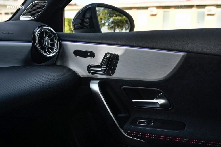 Mercedes Classe A 45 AMG S: la prova su strada e in pista