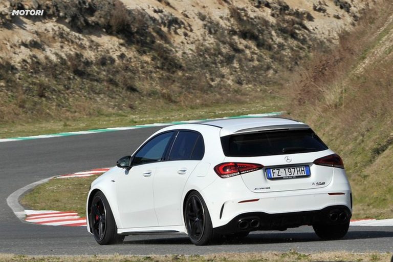 Mercedes Classe A 45 AMG S: la prova su strada e in pista