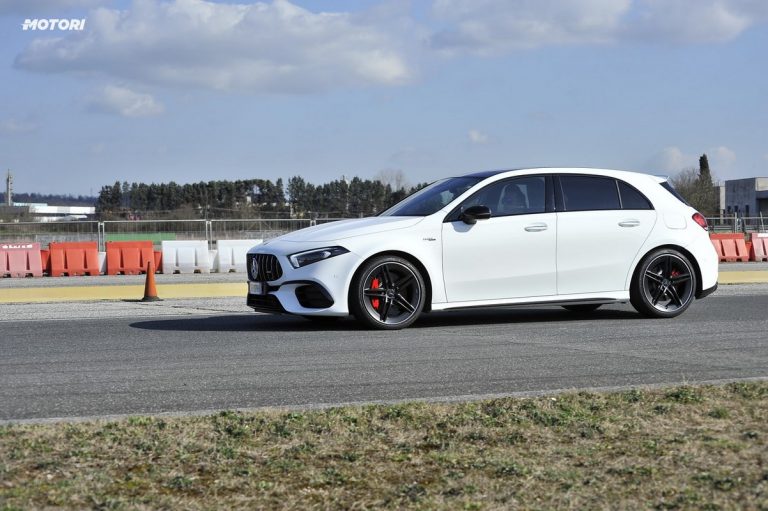 Mercedes Classe A 45 AMG S: la prova su strada e in pista
