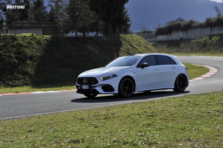 Mercedes Classe A 45 AMG S: la prova su strada e in pista