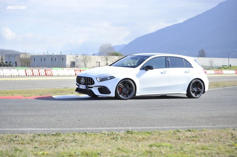 Mercedes Classe A 45 AMG S: la prova su strada e in pista