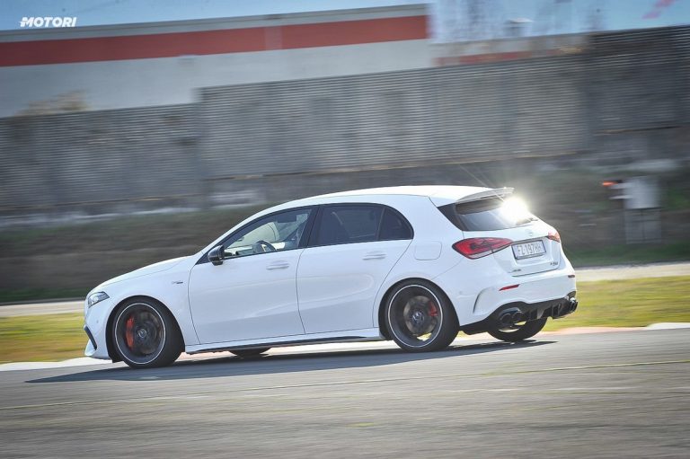 Mercedes Classe A 45 AMG S: la prova su strada e in pista