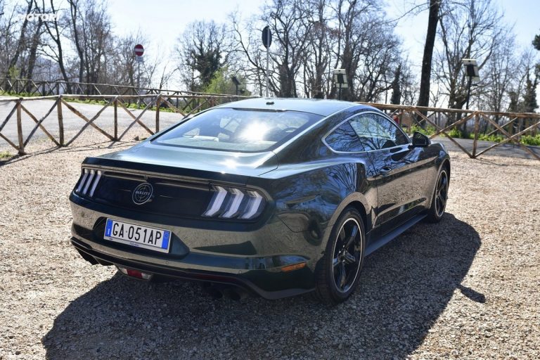 Ford Mustang Bullitt: la prova su strada