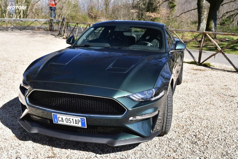 Ford Mustang Bullitt: la prova su strada