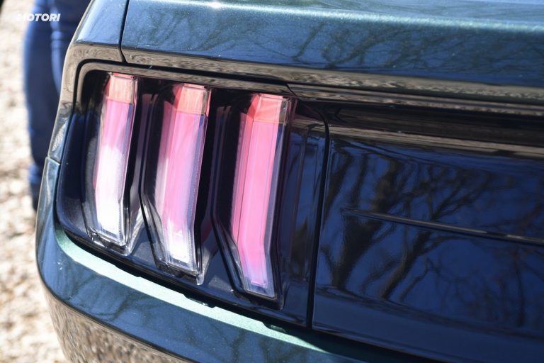 Ford Mustang Bullitt: la prova su strada