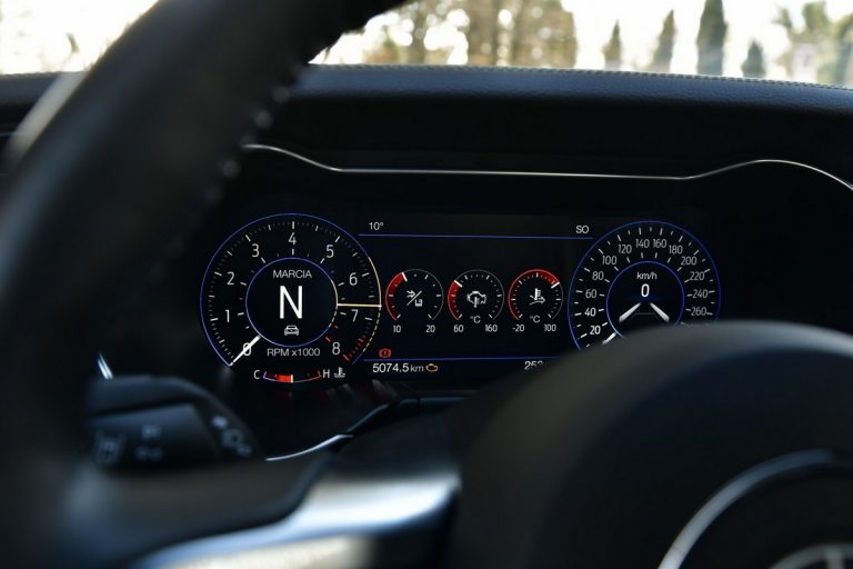 Ford Mustang Bullitt: la prova su strada