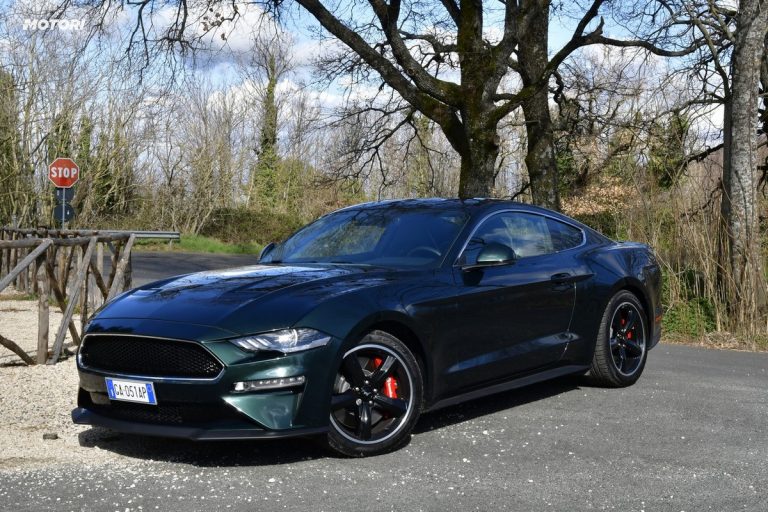 Ford Mustang Bullitt: la prova su strada