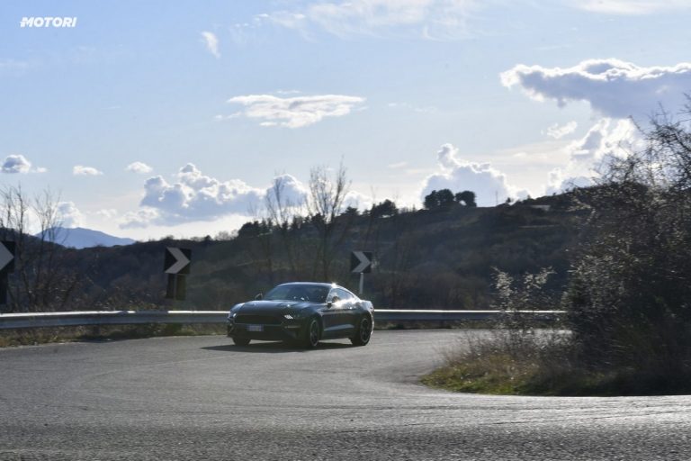 Ford Mustang Bullitt: la prova su strada