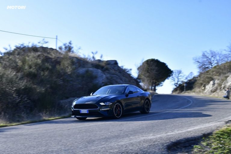 Ford Mustang Bullitt: la prova su strada
