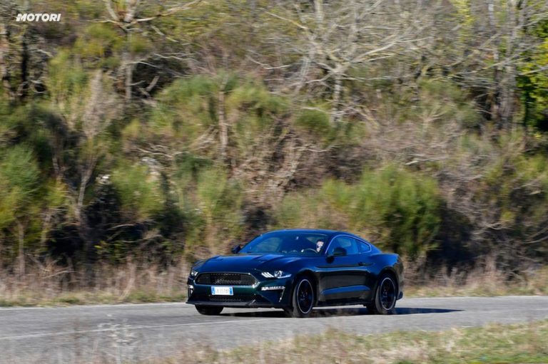 Ford Mustang Bullitt: la prova su strada