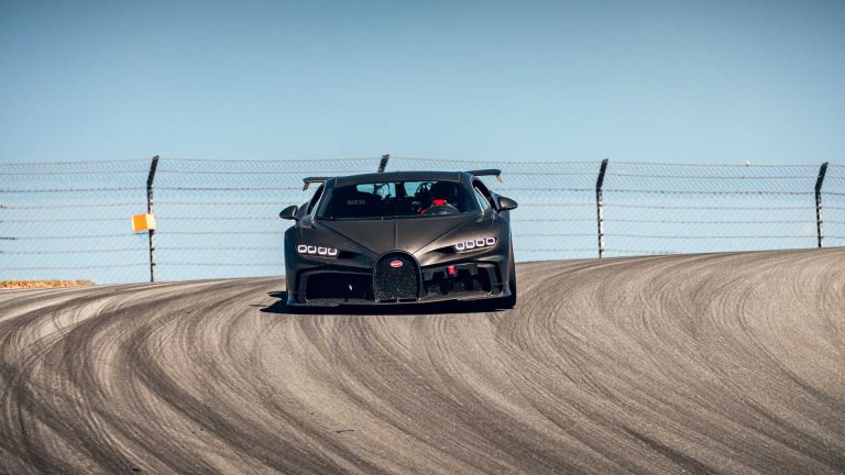 Bugatti Chiron Pur Sport: le immagini dei test