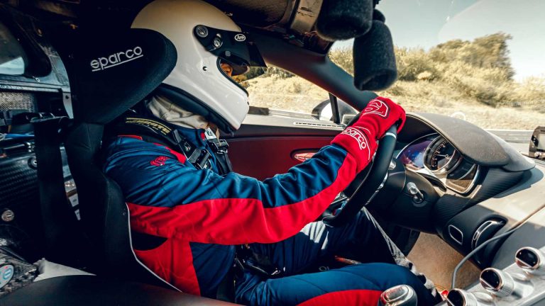 Bugatti Chiron Pur Sport: le immagini dei test
