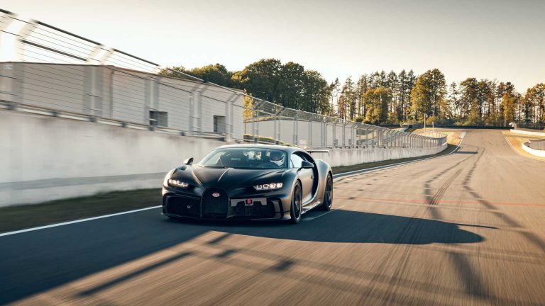 Bugatti Chiron Pur Sport: le immagini dei test