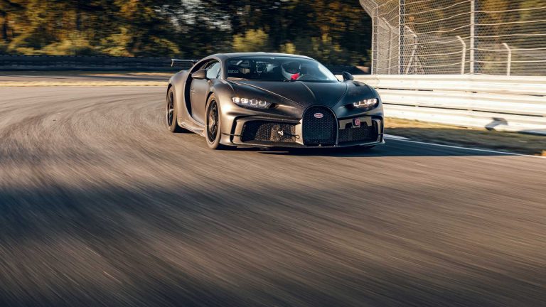 Bugatti Chiron Pur Sport: le immagini dei test
