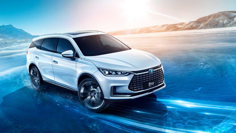 BYD Tang EV600: immagini ufficiali