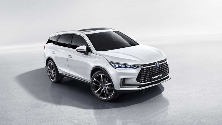 BYD Tang EV600: immagini ufficiali
