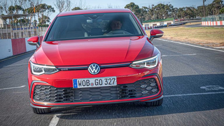 Volkswagen Golf GTI 2020: nuove immagini ufficiali