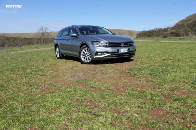 Volkswagen Passat Variant 2.0 TDI 150 CV DSG: la prova su strada