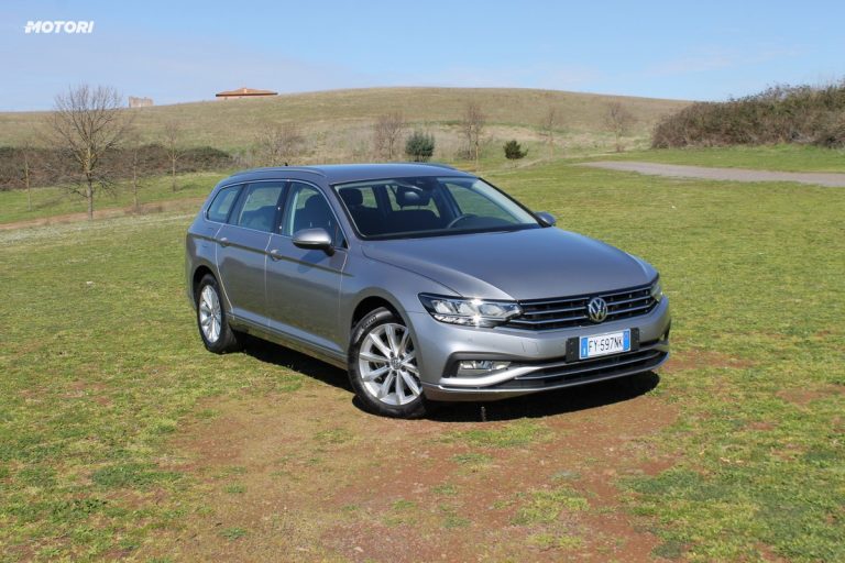Volkswagen Passat Variant 2.0 TDI 150 CV DSG: la prova su strada