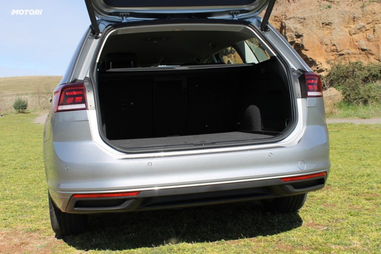 Volkswagen Passat Variant 2.0 TDI 150 CV DSG: la prova su strada