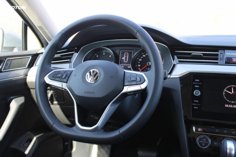 Volkswagen Passat Variant 2.0 TDI 150 CV DSG: la prova su strada