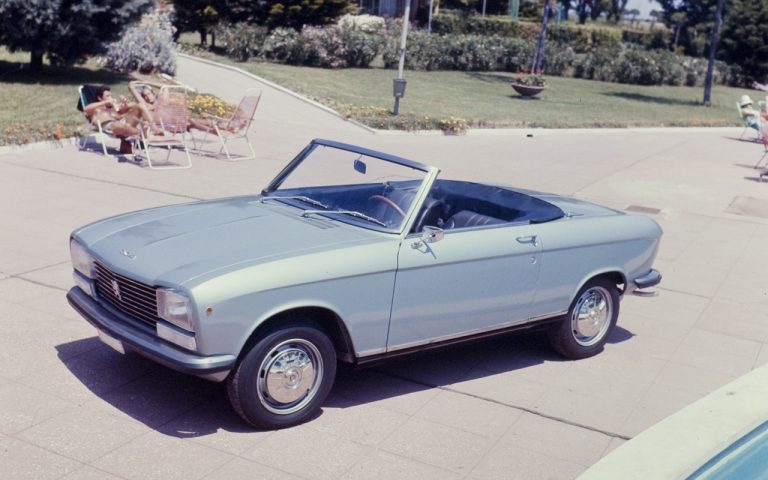 Peugeot 304 Cabriolet e Coupé: immagini ufficiali