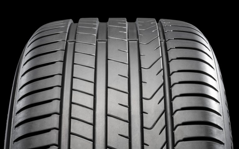 Nuovo Pirelli Cinturato P7: immagini ufficiali