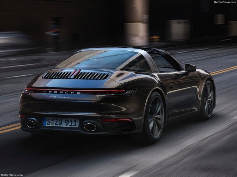 Nuova Porsche 911 Targa 2020: immagini ufficiali