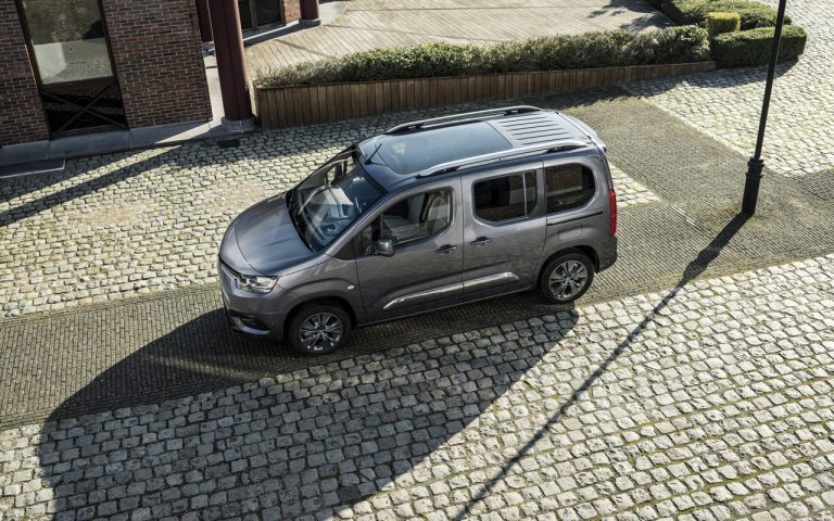 Nuovo Toyota Proace City: immagini ufficiali