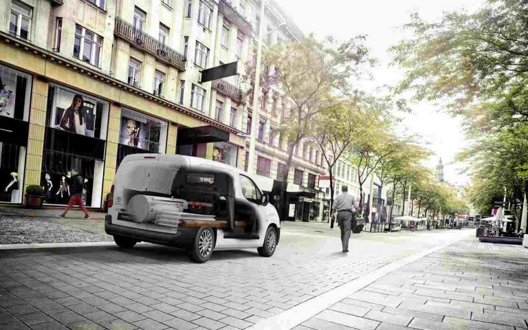 Nuovo Toyota Proace City: immagini ufficiali