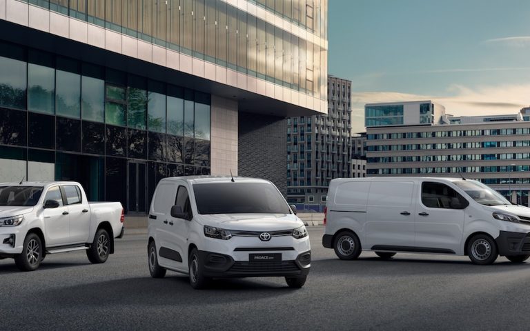 Nuovo Toyota Proace City: immagini ufficiali