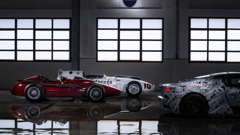 Maserati: una MC20 per ricordare Stirling Moss