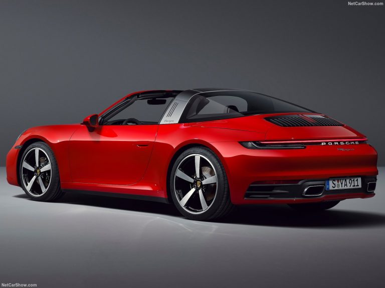 Nuova Porsche 911 Targa 2020: immagini ufficiali