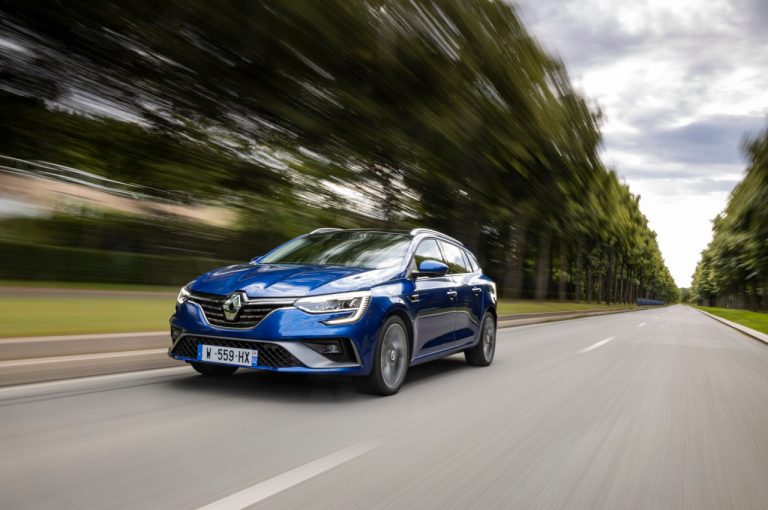 Renault Mégane E-Tech Plug-in Hybrid 2020: immagini ufficiali