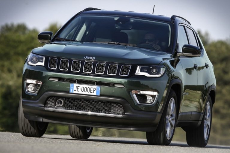Jeep Compass 1.3 T4 2020: nuove immagini ufficiali