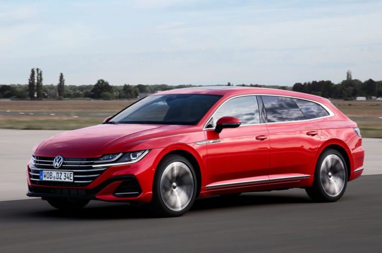 Volkswagen Arteon Shooting Brake 2021: immagini ufficiali